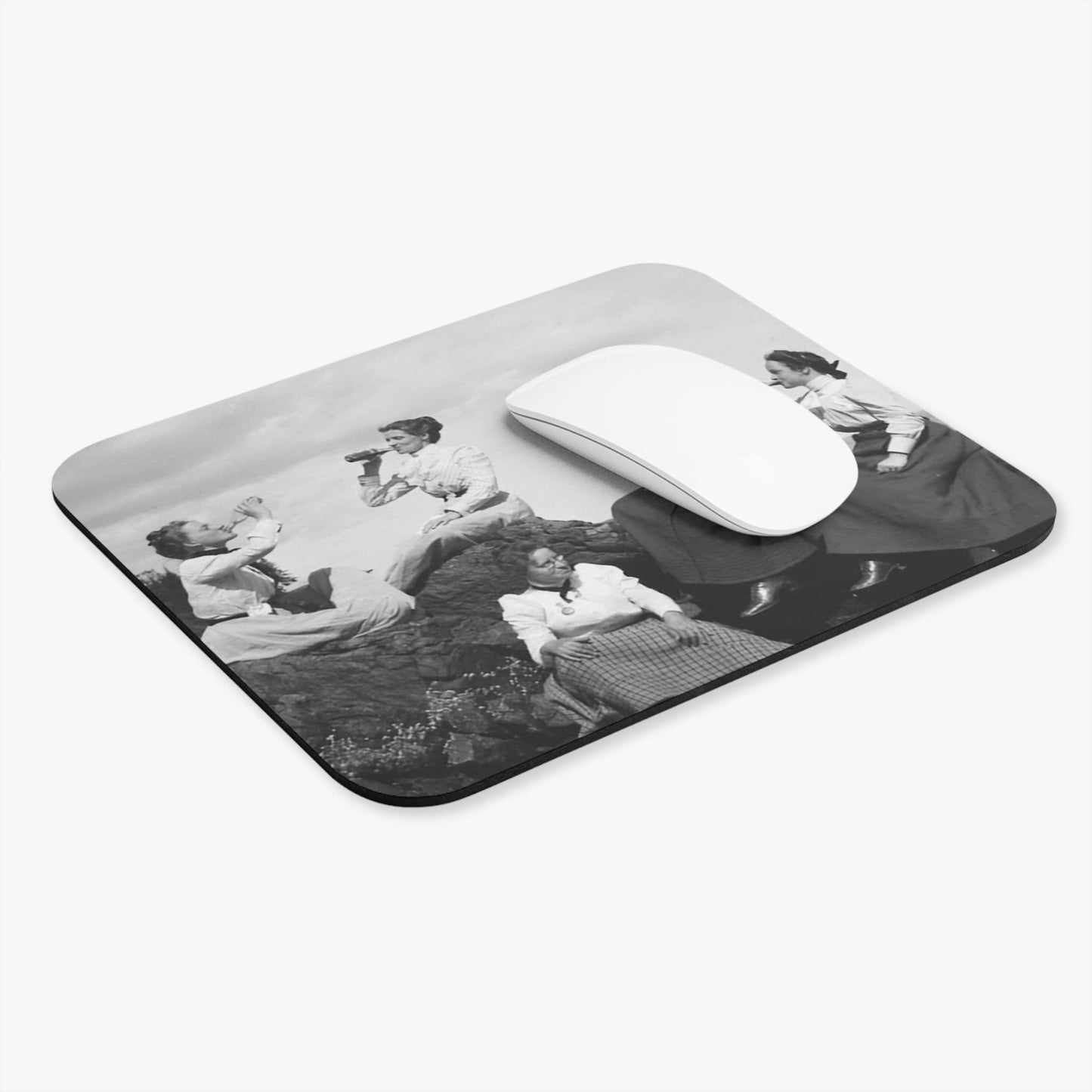 Fun College Computer Desk Mouse Pad With White Mouse