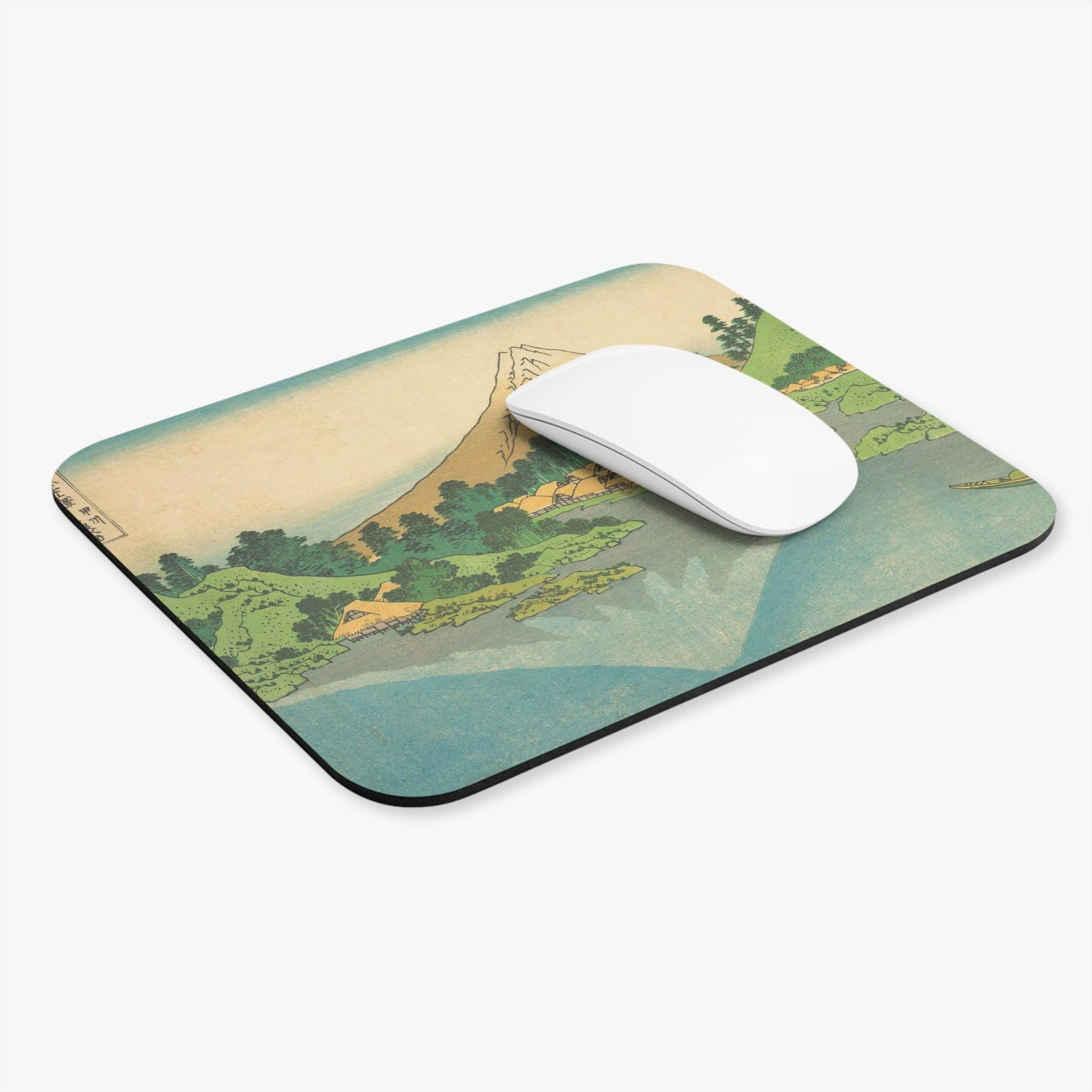 Japanese Mountain Computer Desk Mouse Pad With White Mouse