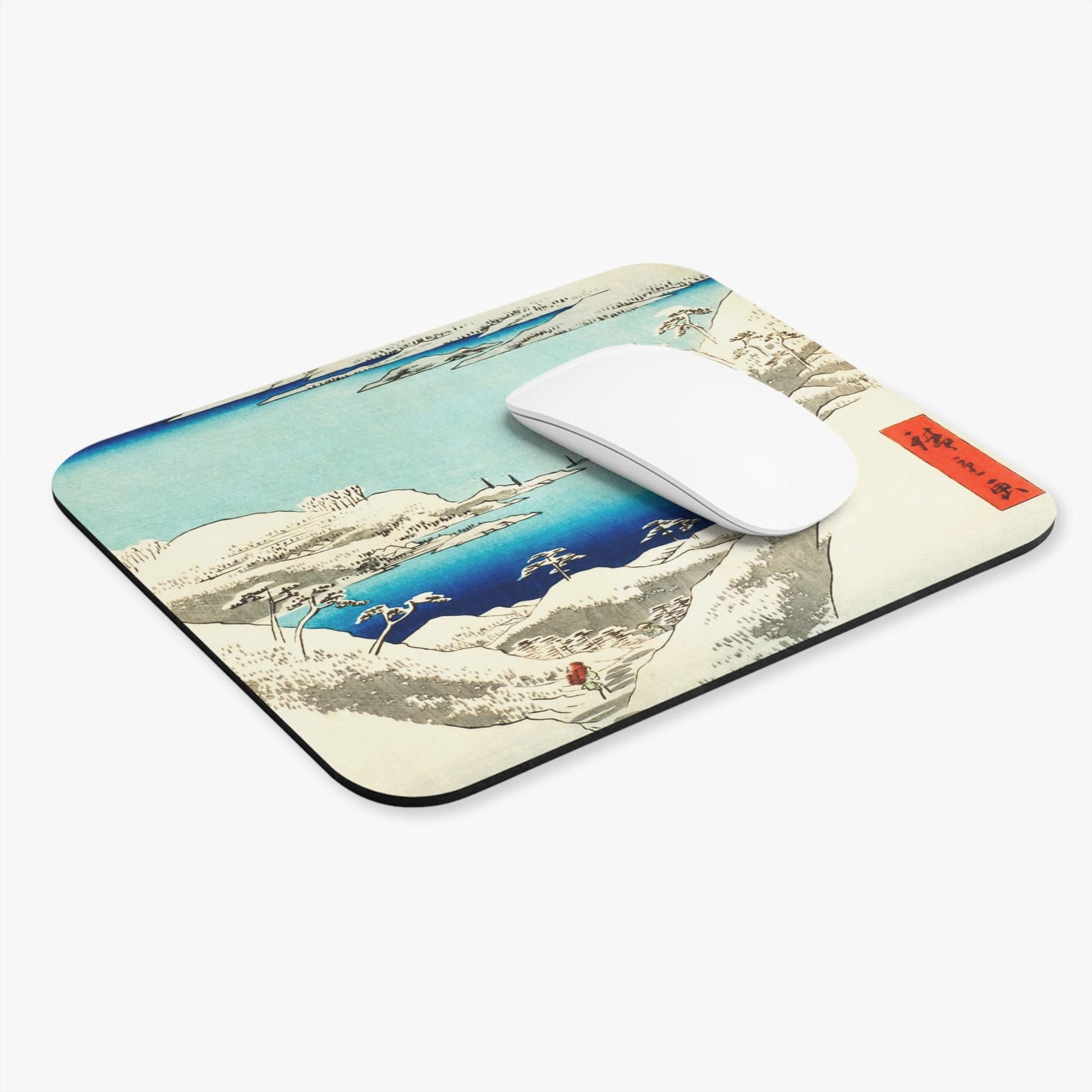 Japanese Winter Computer Desk Mouse Pad With White Mouse