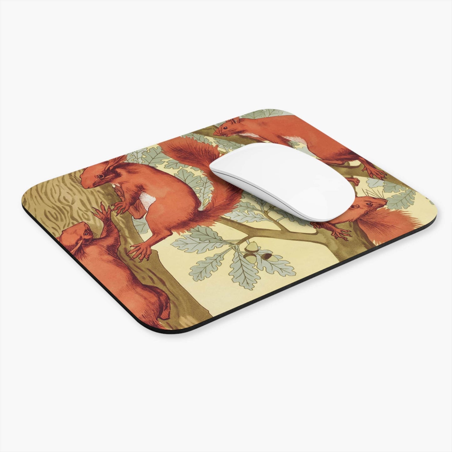 Red Squirrels Computer Desk Mouse Pad With White Mouse