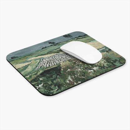 Rolling Hills Computer Desk Mouse Pad With White Mouse