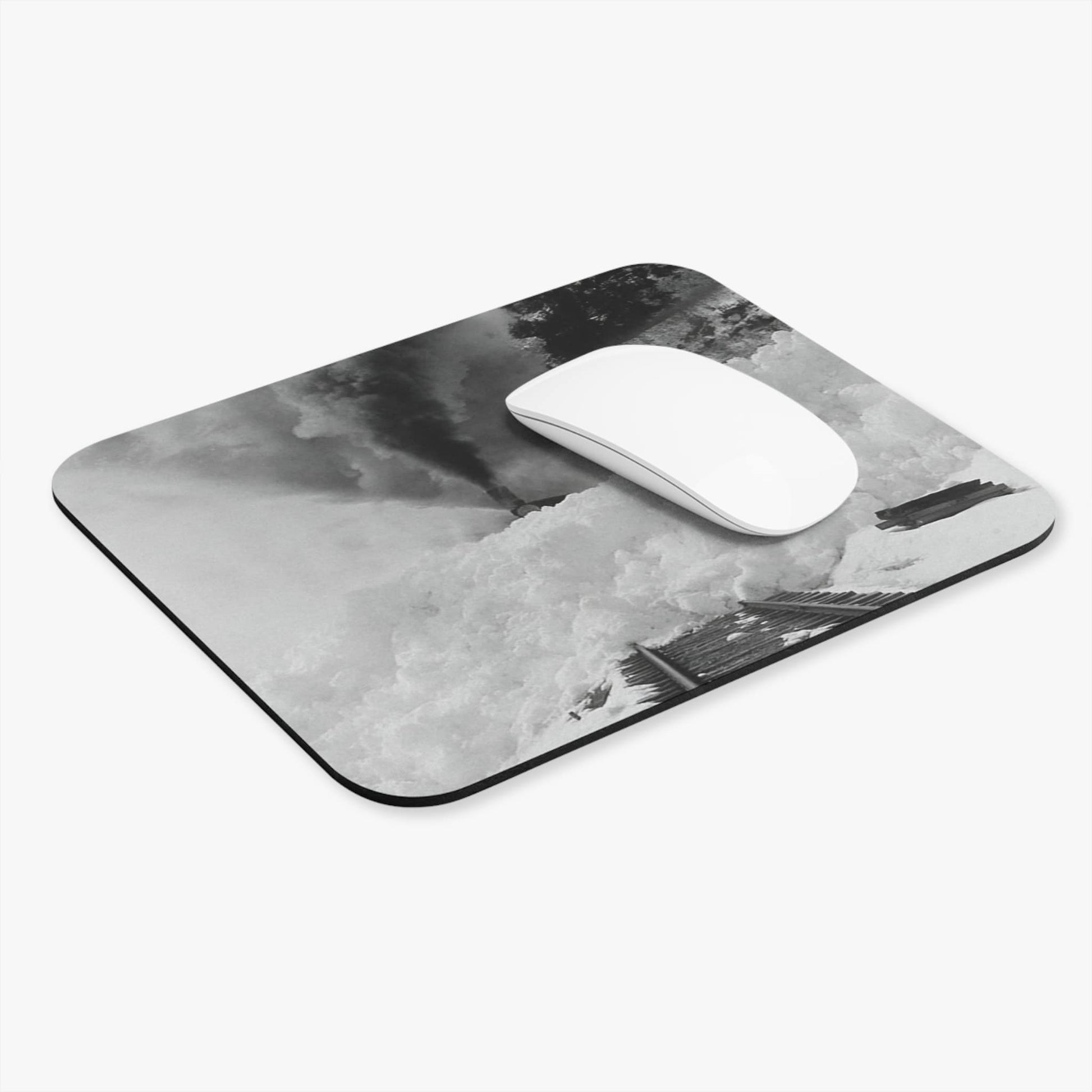 Snow Train Computer Desk Mouse Pad With White Mouse