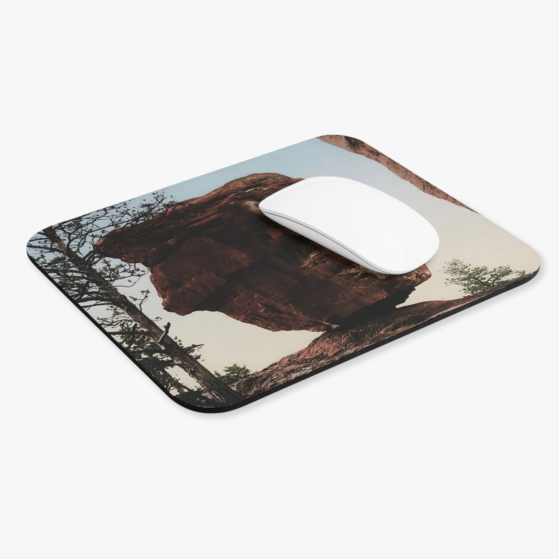 Vintage Nature Photo Computer Desk Mouse Pad With White Mouse