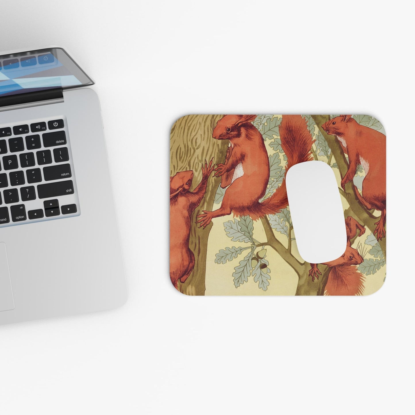 Vintage Red Squirrels Design Laptop Mouse Pad with White Mouse