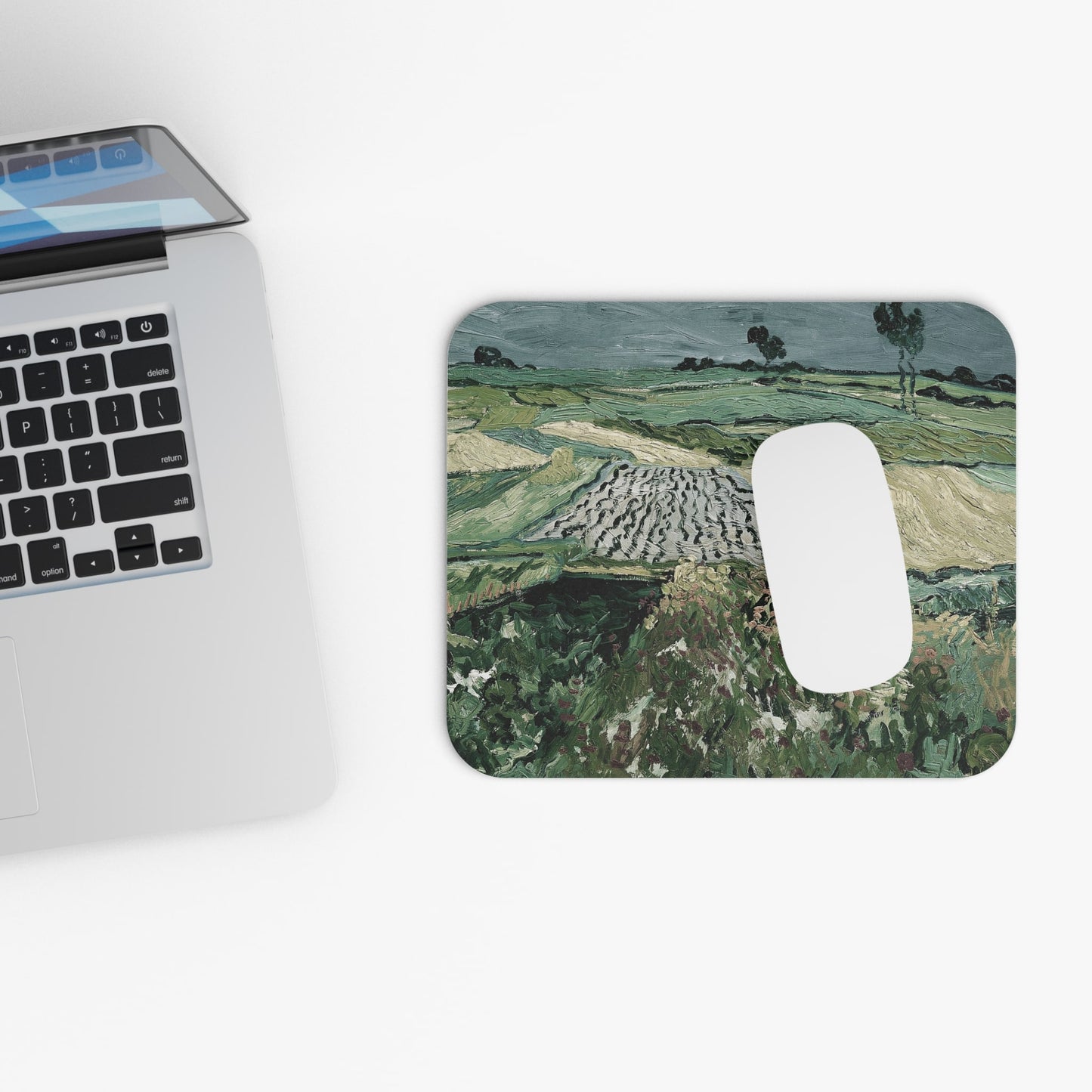 Vintage Rolling Hills Design Laptop Mouse Pad with White Mouse