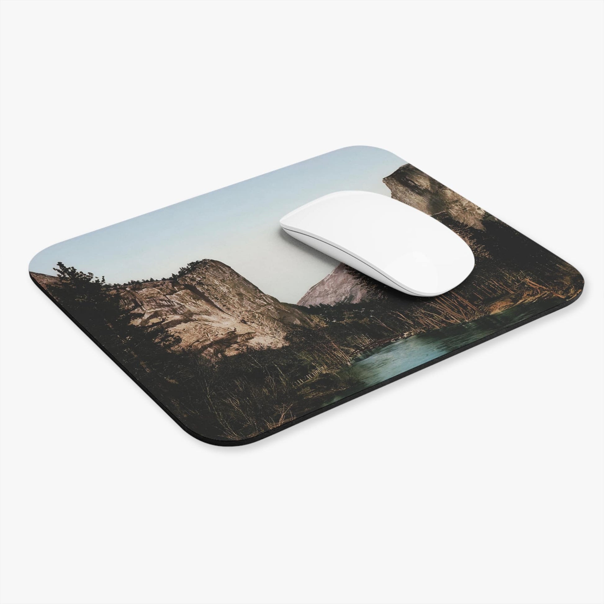 Yosemite National Park Computer Desk Mouse Pad With White Mouse
