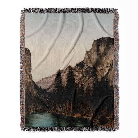Yosemite National Park woven throw blanket, made of 100% cotton, delivering a soft and cozy texture with a Half Dome theme for home decor.
